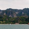 Ferries from Ao Nang to Railay: I am sure you will go to Railay during your visit to Ao Nang, but don't buy return ticket. Why? Read this..