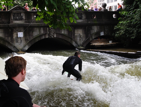 Surfing in Munich