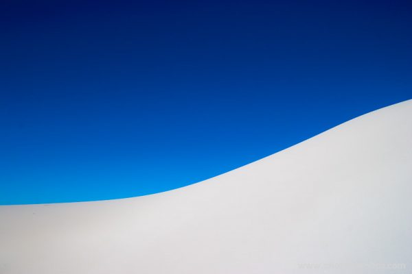 White dunes near Eucla on the border between South and Western Australia