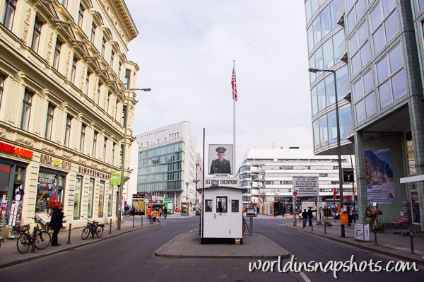 Checkpoint Charlie, Berlin Wall